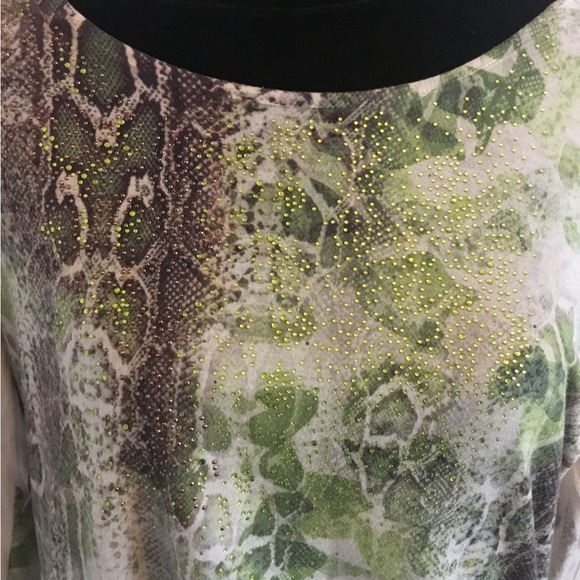 Animal print pull on top by Chicos. Size 2 - Picture 2 of 5